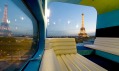 Aktuální výhled z obývací části hotelu na Eiffelovu věž