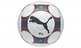 Inteligentní míč vybavený tlumící vrstvou d3o