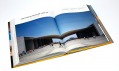 Pohled do druhého svazku knihy 100 Contemporary Architects