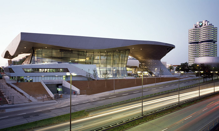 Nové muzeum BMW láká na techniku i architekturu