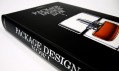 Hřbět přes čtyřista stran silné knihy Package Design Now!