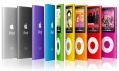 Všechny barevné varianty ze všech natočení 8GB přehrávače iPod nano