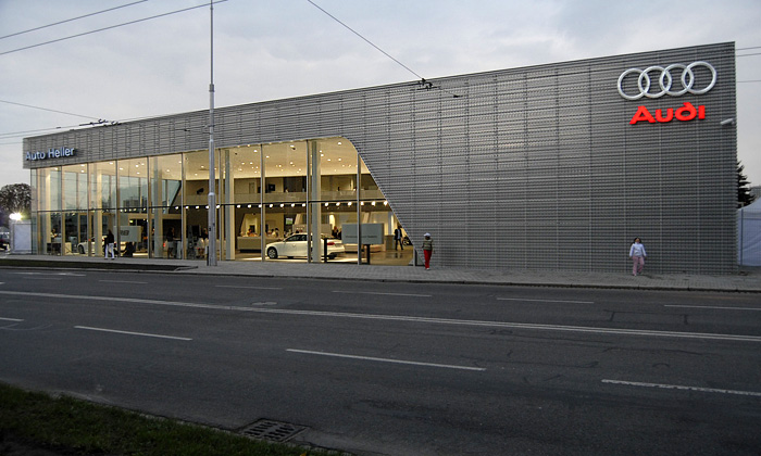 Konec ošklivým autosalonům říká nový Terminal