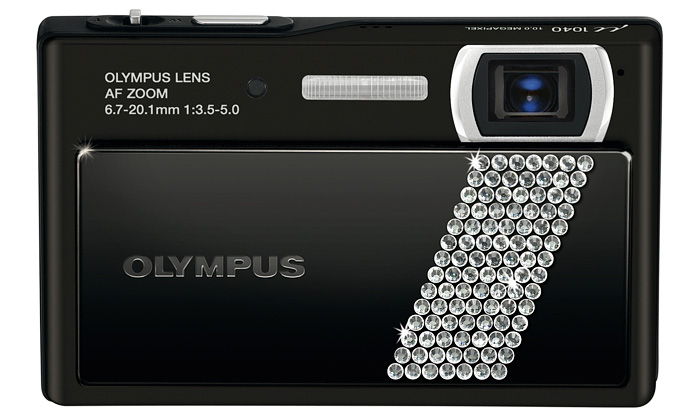 Olympus uvádí fotoaparát Mju pokrytý křišťály