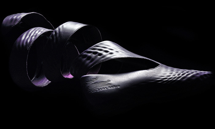 Zaha Hadid navrhla pro Lacoste malou kolekci obuvi