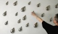 Daniel Piršč a jeho trojrozměrné porcelánové tapety - Rain