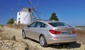 Nový vůz BMW 5 GT v terénu