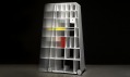 Vladimír Ambroz a jeho knihova Moving Mondrian z materiálu Corian