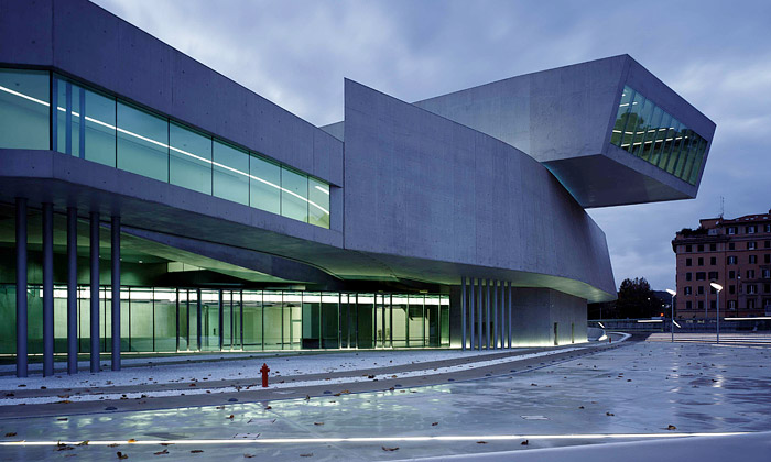 Zaha Hadid dokončila Římu muzeum umění MAXXI