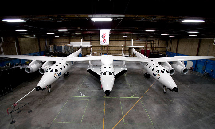 Odhalena loď SpaceShipTwo pro cesty do vesmíru