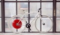 Nové kodaňské bílé elektricky poháněné kolo The Copenhagen Wheel