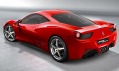 Nový model vozu Ferrari 458 Italia vystavený v Praze