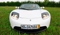 Elektricky poháněný Tesla Roadster ve verzi 2.5