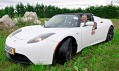 Elektricky poháněný Tesla Roadster ve verzi 2.5