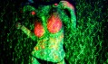 UV bodypainting v podání umělce Alienjedna