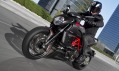 Ducati Diavel na silnici