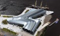 Zaha Hadid a letecké snímky jejího dopravního Riverside Museum