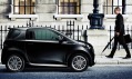 Malý stylový britský vůz Aston Martin Cygnet