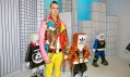 Jeremy Scott v instalaci Adidas na přehlídce Designblok 2011