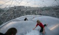 Tomás Saraceno a jeho výstava Biosphere z roku 2009