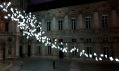 Světelná instalace Bourrasque v Lyonu od studia Paul Cocksedge