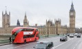 Londýnský autobus New Routemaster od Heatherwick Studio a WrightBus