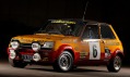 Legendární malé vozidlo Renault 5 na historických fotografiích