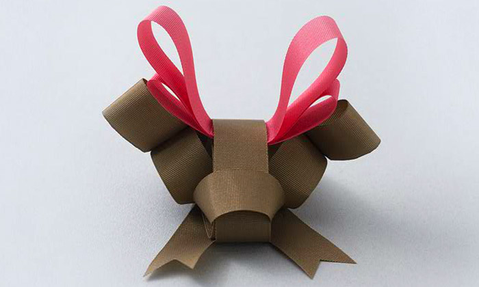 Baku Maeda vytváří luxusní zvířecí origami ze stuhy