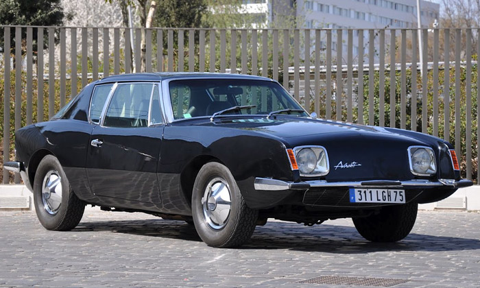 Studebaker Avanti Coupé míří poprvé do aukce