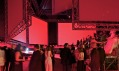 Kanye West a jeho promítací pavilon v Cannes od OMA