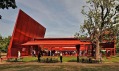 Serpentine Gallery z roku 2010 a Jean Nouvel