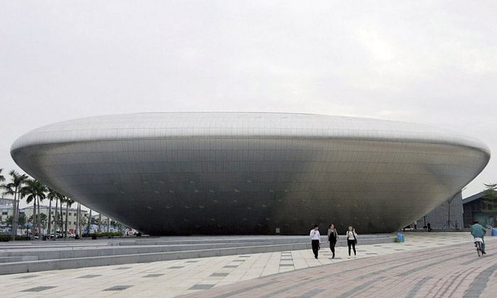 OCT Design Museum v Číně má tvar létajícího talíře