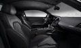 Interiér sportovního vozu Audi R8 V10