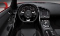 Interiér sportovního vozu Audi R8 Spyder V10