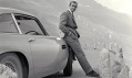 Ukázka z výstavy Designing 007: Fifty Years of Bond Style