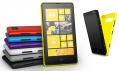 Mobilní telefon Nokia Lumia 820 se systémem Windows Phone 8
