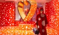 Výlohy značky Louis Vuitton se zbožím od Yayoi Kusama v Selfridges