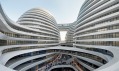 Zaha Hadid a její futuristický komplex Galaxy Soho v Pekingu