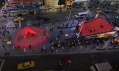 Valenstýnské srdce Heartwalk na newyorském Times Square od studia Situ