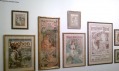 Pohled do výstavy plakátů Alfonse Muchy ze sbírky Ivana Lendla
