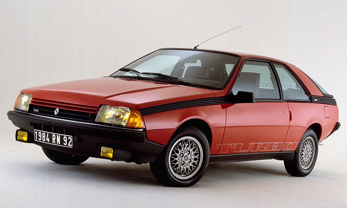 Stylové retro kupé Renault Fuego Turbo slaví 30 let