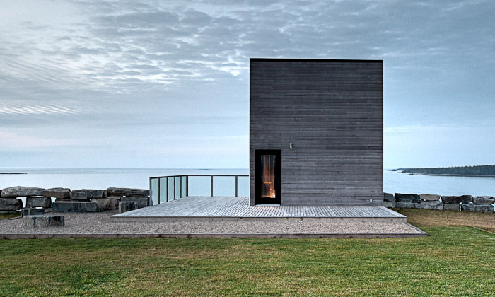 Nové Skotsko na pobřeží zdobí drobný Cliff House