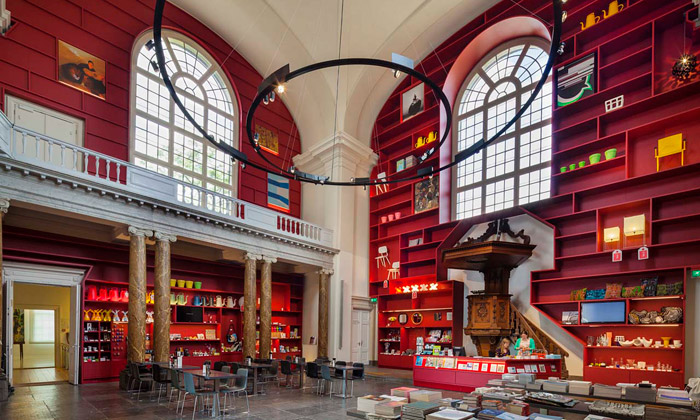 MVRDV udělalo z kaple vstup do Stedelijk Museum