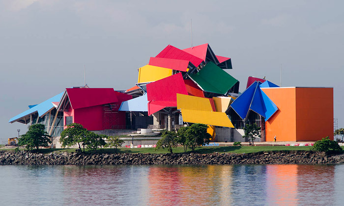 Panama má pestrobarevné Biomuzeum od Gehryho