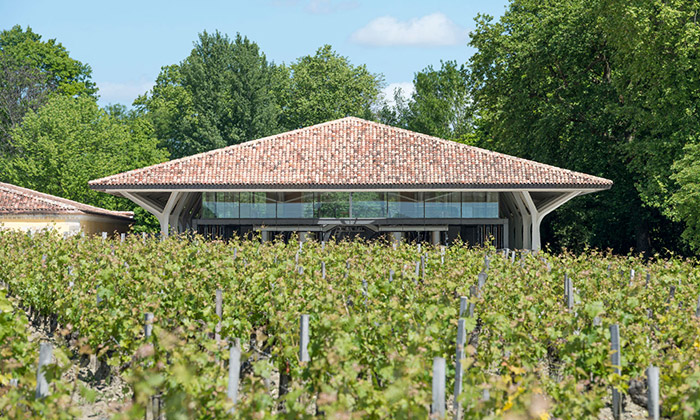 Foster postavil moderní vinařství Château Margaux