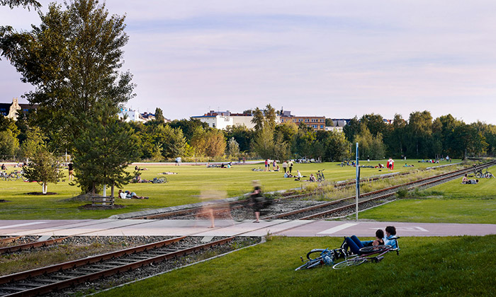 Berlín udělal z pustiny luxusní Park am Gleisdreieck