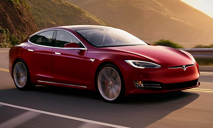 Tesla Model S P100D je nejrychlejší vyráběný vůz