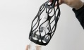 Vázy vyrobené pomocí 3D tisku pro půllitrové PET láhve