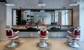 Tony Adam’s Barbershop v Praze od studia OOOOX