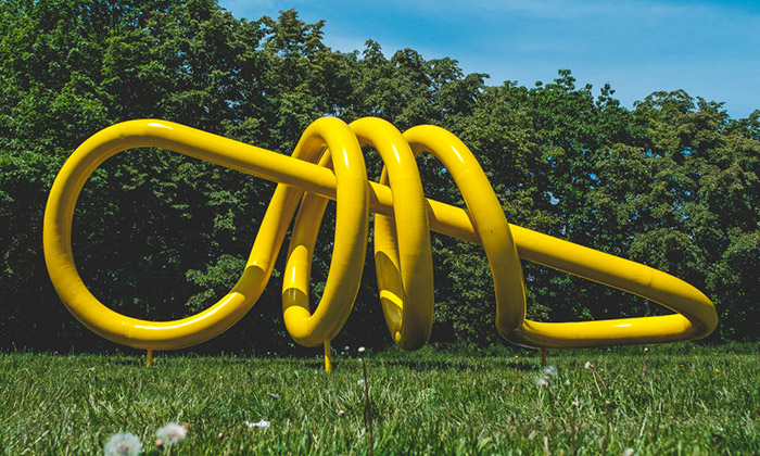 Sculpture Line ukazuje v pražských ulicích 21 soch